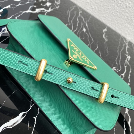 PRADA P00550