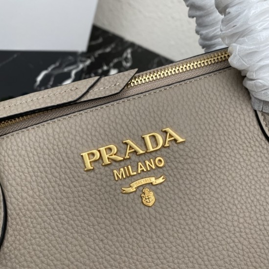 PRADA P00720