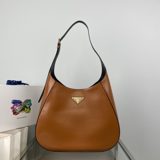 PRADA P00850