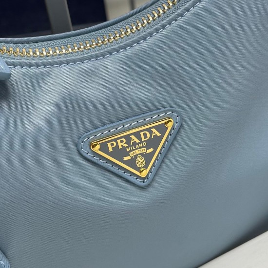 PRADA  P00250