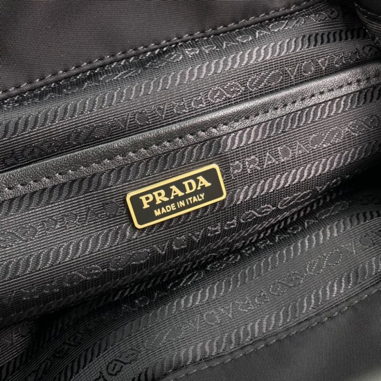 PRADA P00620