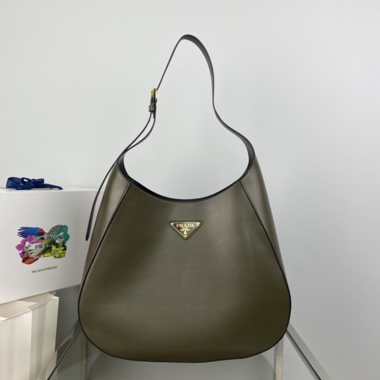 PRADA  P00850