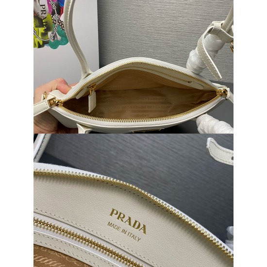 PRADA P00600