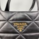 PRADA P00860