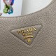 PRADA  P00720