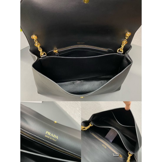 PRADA P00890