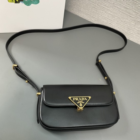 PRADA P00550