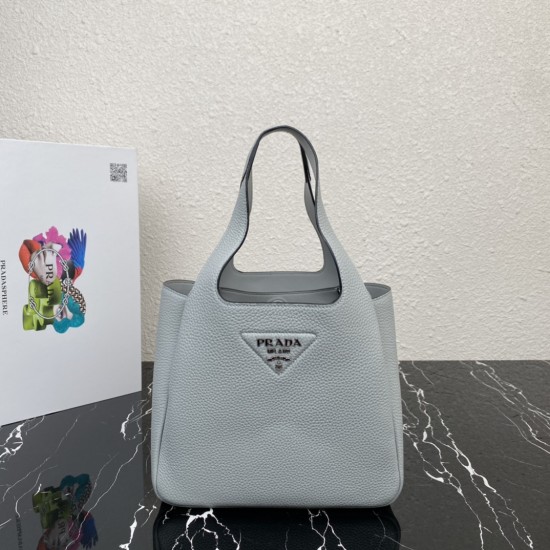 PRADA P00700