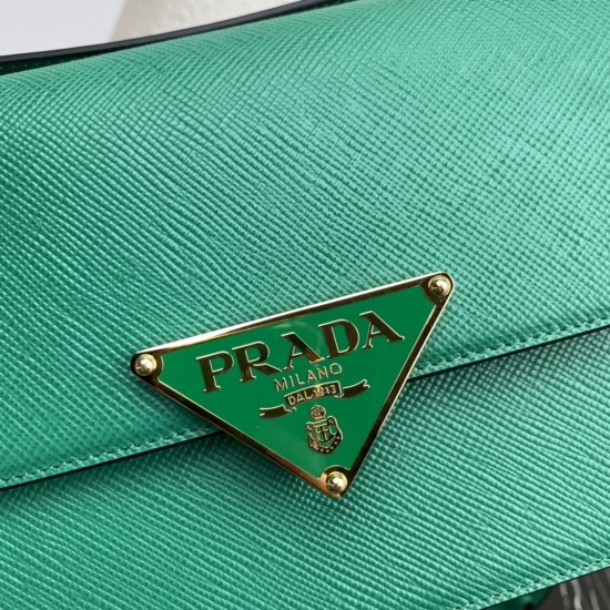 PRADA P00550