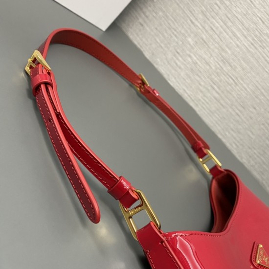 PRADA P00550