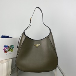 PRADA P00850