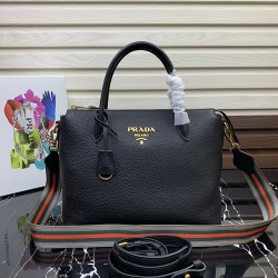 PRADA P00860