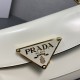 PRADA P00600