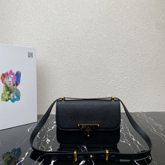 PRADA P00550