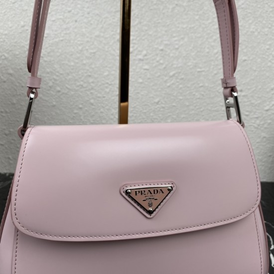 PRADA  P00600