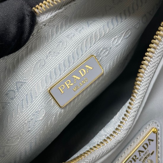 PRADA P00410