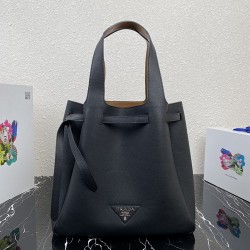 PRADA P00920