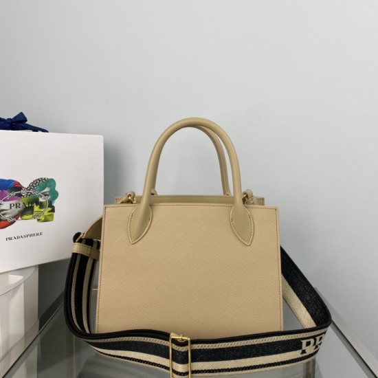 PRADA P00850