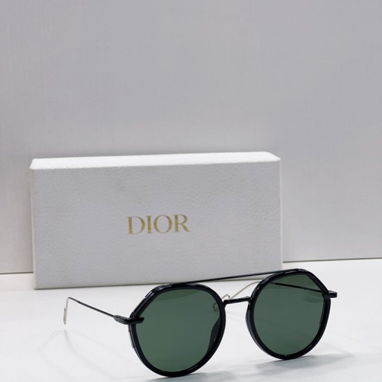 DIOR0219S