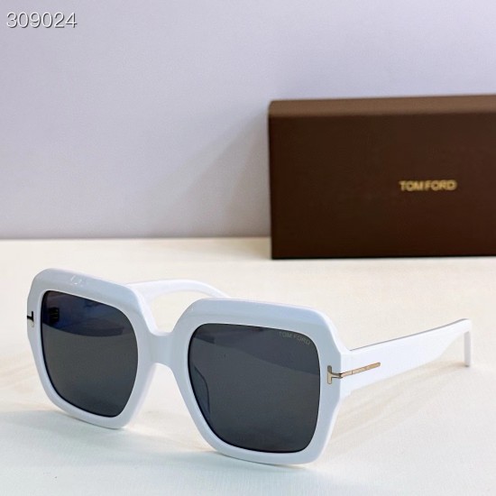 TOM FORD - FT 1082 - 54 21 140