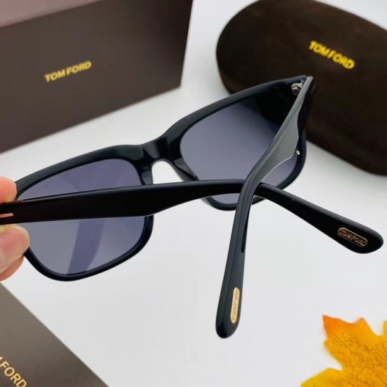 TOM FORD TF 775 - 56 19 145