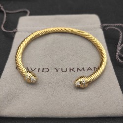 Hl76900David Yurman 5mm金色带钻半边钻手镯。建议适合佩戴的手围15-20cm