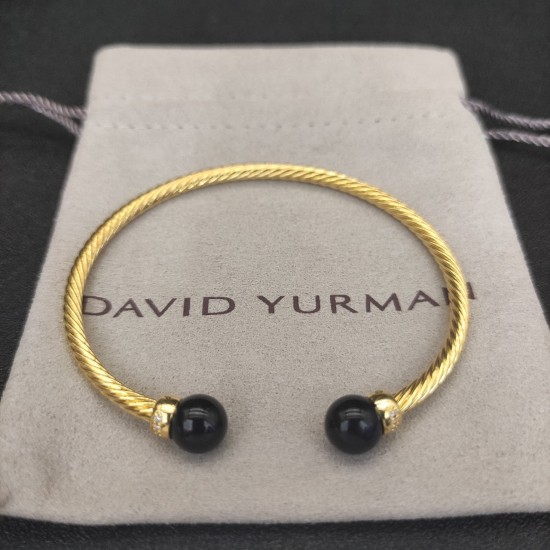 Hl86900  David Yurman  3mm金色黑玛瑙手镯。建议适合佩戴的手围15-19cm