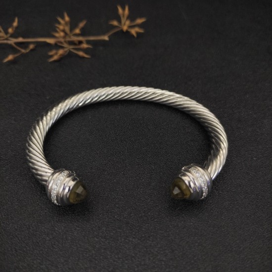 Hl76A20David Yurman 7mm镶嵌石褐色钻头手镯。建议适合佩戴的手围16-20cm