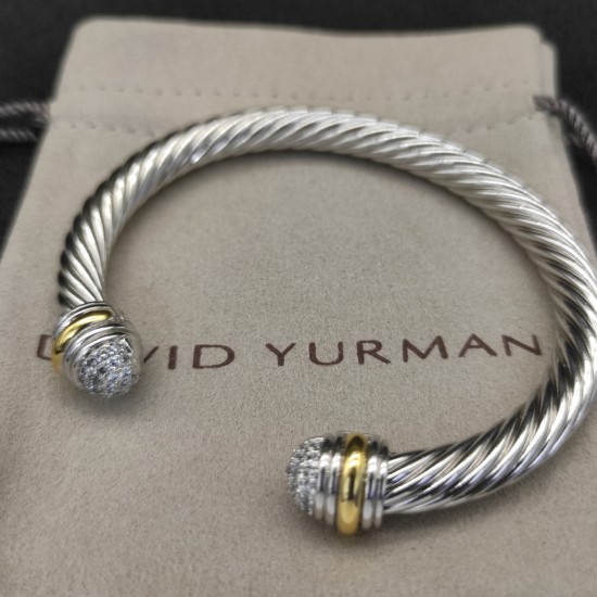 Hl890A20David Yurman 7mm半边钻分色手镯。建议适合佩戴的手围16-20cm