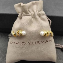 Hl77900David Yurman 4mm珍珠缠绕手镯。建议适合佩戴的手围15-20cm