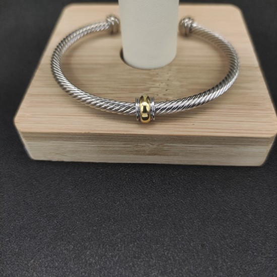 Hl75900David Yurman4mm单珠分色手镯。建议适合佩戴的手围15-20cm。