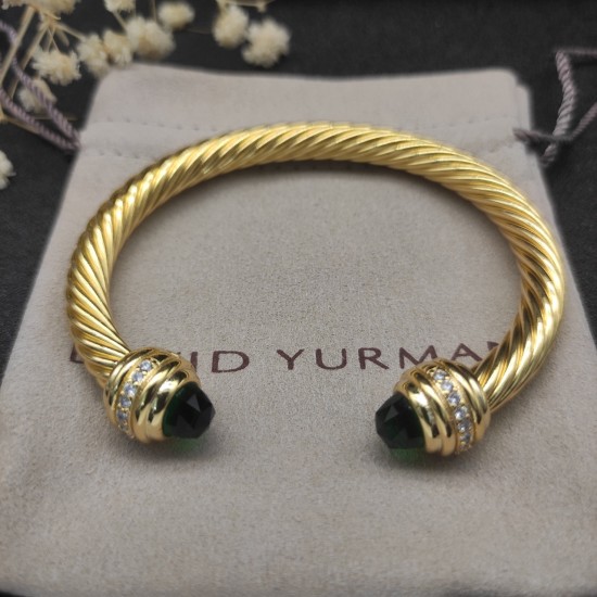 Hl76A20David Yurman 7mm金色镶嵌石深绿钻头手镯。建议适合佩戴的手围16-20cm