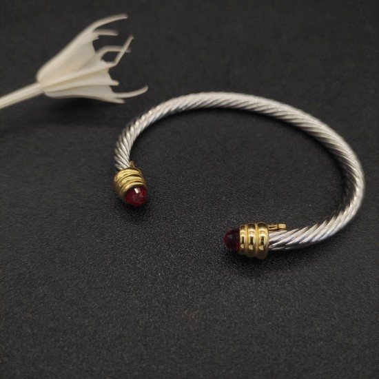 Hl76900David Yurman 5MM金头红钻手镯.。建议适合佩戴的手围15-20cm