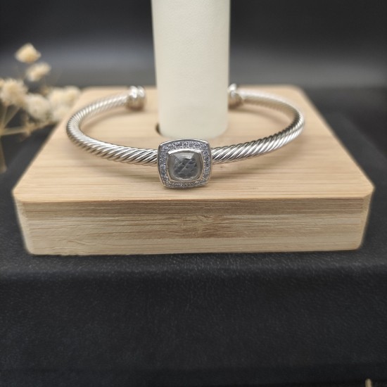 Hl76A00David Yurman 4mm四方钻纽线白钻手镯。建议适合佩戴的手围15-20cm