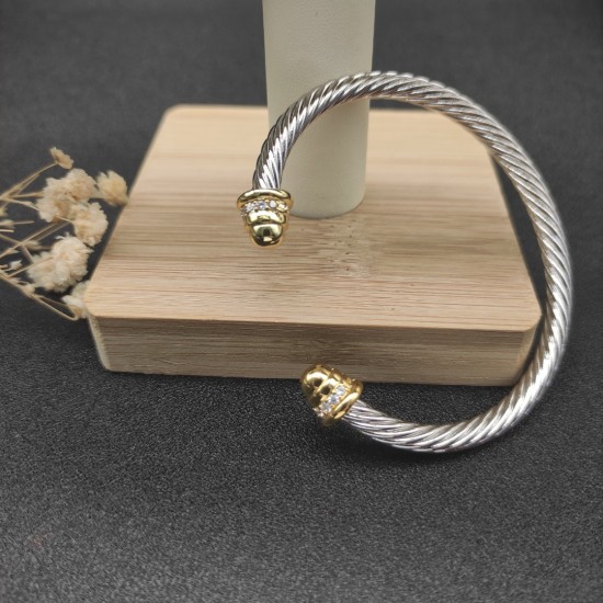 Hl76900David Yurman 5mm带钻圆头分色手镯。建议适合佩戴的手围15-20cm