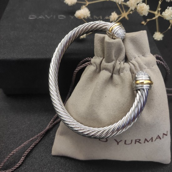 Hl890A20David Yurman 7mm半边钻分色手镯。建议适合佩戴的手围16-20cm