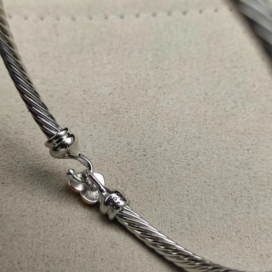 Hl86900David Yurman 3mm 心形手镯。分色款，尺寸17cm和19cm两个尺寸，建议适合佩戴的手围15-18cm