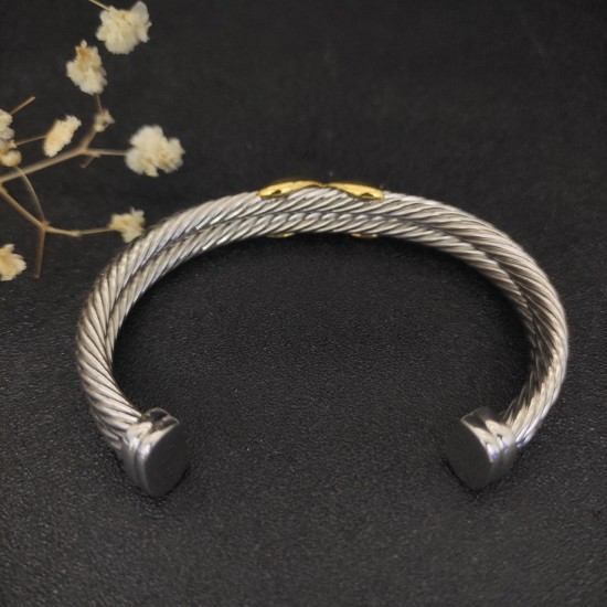 Hl64A20David Yurman 10mm单X手镯。建议适合佩戴的手围15-20cm