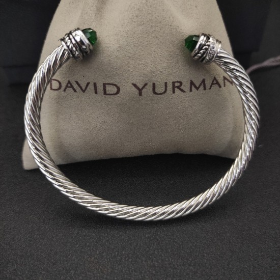 Hl75900David Yurman 5mm旋转镶嵌钻深绿钻手镯。建议适合佩戴的手围15-20cm