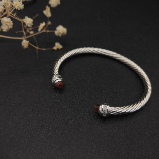 Hl65900David Yurman 5mm镶嵌石香槟钻头手镯。建议适合佩戴的手围15-20cm