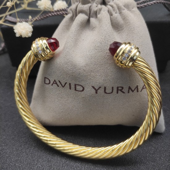 Hl76A20David Yurman 7mm金色镶嵌石红钻头手镯。建议适合佩戴的手围16-20cm