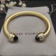 Hl76A20David Yurman 7mm金色镶嵌石黑钻头手镯。建议适合佩戴的手围16-20cm