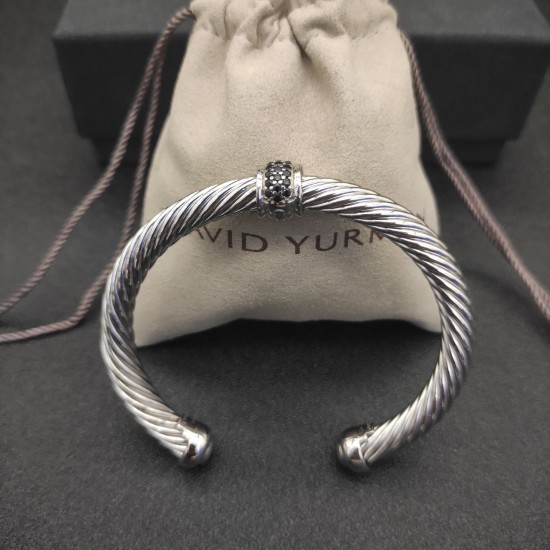 Hl65A20David Yurman 7mm银色圆珠黑钻手镯。建议适合佩戴的手围16-20cm