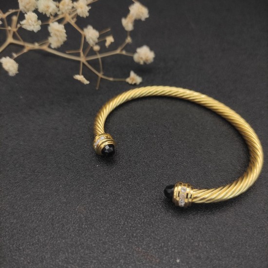 Hl76900 David Yurman 5MM金色带钻黑钻手镯。建议适合佩戴的手围15-20cm