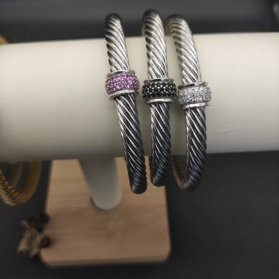 Hl64A20David Yurman 7mm圆珠手镯。建议适合佩戴的手围16-20cm