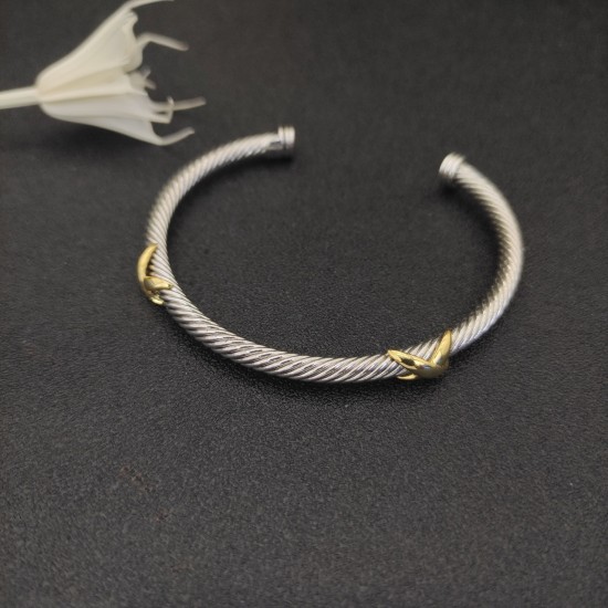 Hl86900David Yurman 4mm双X手镯。建议适合佩戴的手围15-20cm