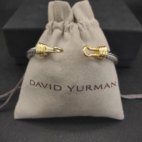 Hl76900David Yurman 5mm金色钩头手镯。建议适合佩戴的手围15-19cm