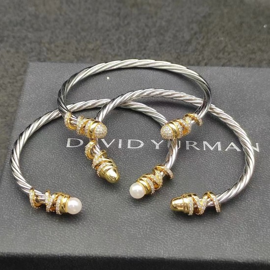 Hl87900上新 David Yurman 4mm缠绕手镯。有满钻，圆头，珍珠三个款式。建议适合佩戴的手围15-20cm