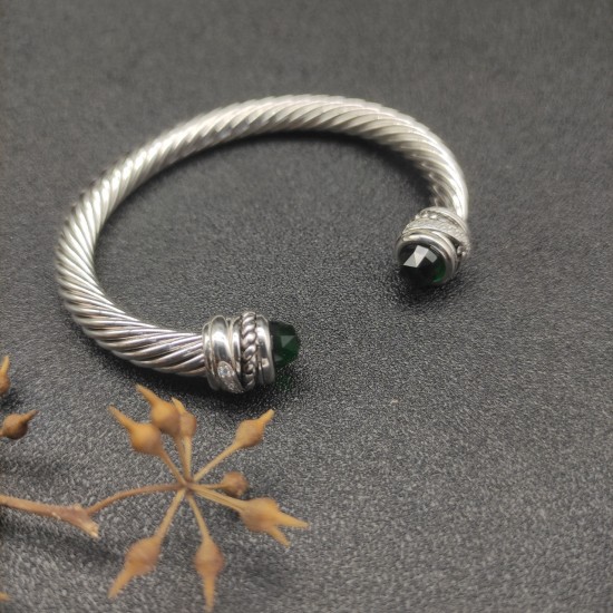 Hl76A20David Yurman 7mm旋转头深绿钻头手镯。建议适合佩戴的手围16-20cm