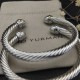 Hl86A20David Yurman 7mm金色带钻半边钻手镯。分色、银色两款 建议适合佩戴的手围15-20cm